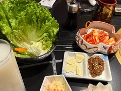 -山川小町·极番烧肉(新地假日广场店)