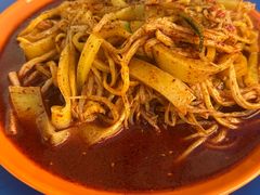 -玲玲米粉·新疆现炒米粉(大十字总店)