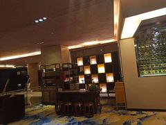 -西安绿地假日酒店
