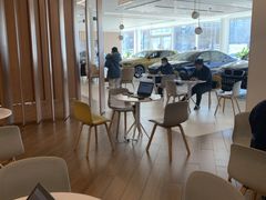 -北京宝诚宝马4S店