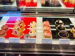 -Salon de The de Joel Robuchon(外滩18号店)