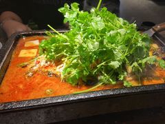 蒜香烤草鱼-炉鱼(爱琴海购物公园店)