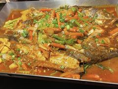 -鸣记脆皮烤鱼·海鲜烤鱼(亿合城店)