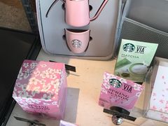 -星巴克(汾阳路店)