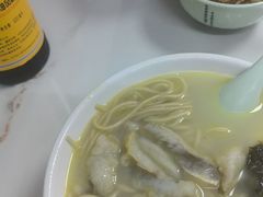 -明呈黄鱼面馆(斜土路店)
