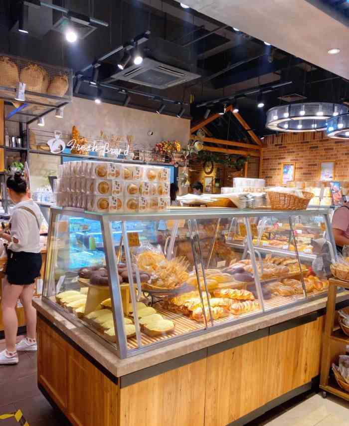 donco bakery东哥面包-"东港凯虹广场二楼处,城市超市对面.自从凯.