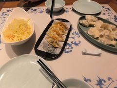 -东方饺子王(新阳路店)
