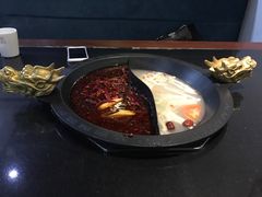 -重庆德庄火锅(体育中心店)