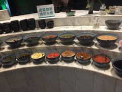 自助调料区-王家渡火锅店(亦庄店)