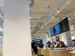 -Sony Store 索尼(上海淮海中路店)