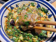 -洱火云南酸菜牛肉火锅(石景山当代商城店)