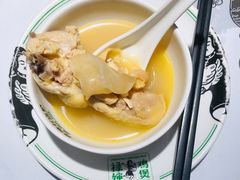 -禄婶鸡煲·打边炉