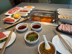 -海底捞火锅(新松江路店)