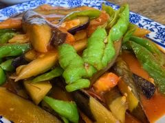 -老钟家烤羊排·敦伊阁清真餐厅胡羊焖饼