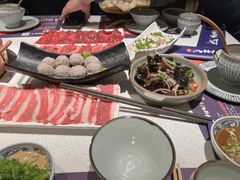 手捶生牛肉丸-牛村来人潮汕牛肉火锅(西单店)