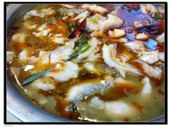 酸菜鱼-龙梅肥肠鱼(明瓦廊店)