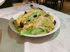 炝炒包菜-川味堂·四川豆花(八卦岭店)