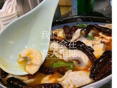 -马路边上·小海鲜烧烤(八一路店)