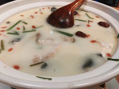 -老阿爸鲜鱼土菜(昆山花桥店)