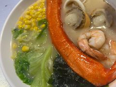 -彗星餐厅(香港迪士尼乐园)