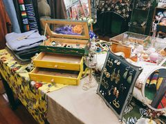 -Oolong乌龙茶古着店