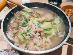 -川堂风·跷脚牛肉·乐山爆炒(宝山日月光店)