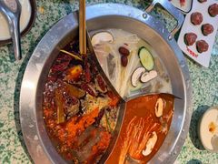 -肖婷姐大铁锅重庆火锅(南湖店)