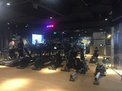 -VLines耀能运动24小时·月付制健身(京广桥店)