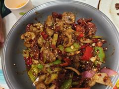 -辣小妮de川菜馆(红旗Mall店)