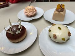 -潮一不贰·法式甜品·生日蛋糕·西式简餐(外滩店)