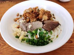 -牛八宝桂林米粉(八里庄店)