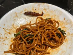 开洋葱油拌面-锦園(伊势丹美食城店)