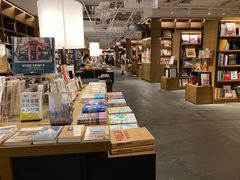 -茑屋书店(天目里店)