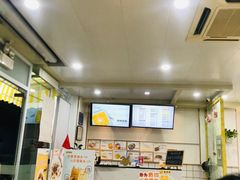 -圆碌碌甜品屋(二中店)