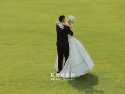 -纪梵希旅拍婚纱摄影(大连总店)