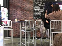 -汉堡王(大连柏威年餐厅店)