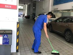 -上汽大众4S店(上海冠松店)