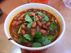 八哥酸辣粉-东门小吃街