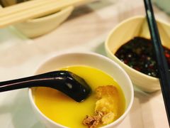 -鲜入围煮花胶鸡海鲜火锅