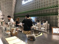 -RWORK·COFFEE(滨江店)