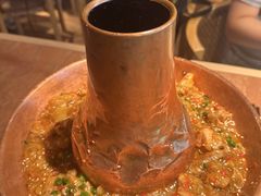 土司铜锅油焖鸡-浩海火燒雲傣家菜(芮欧百货店)