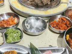 -安小胖韩国烤肉(财富广场画苑小区店)