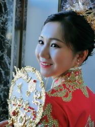 -红馆妆造(中央大街店)