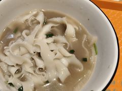 -观澜湖新城运动奥莱区