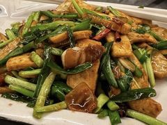 -蔼若春.传承三十年云南菜(金碧公园店)