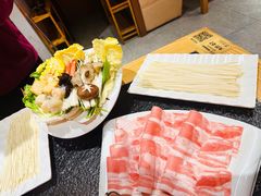 -京炭铜锅涮肉·羊蝎子·羊肉炉(保利·时光里店)