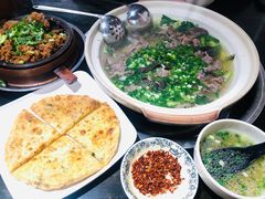 -乐山食古香跷脚牛肉