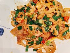 -江宴渔村·鱼鲜土菜(紫荆广场店)