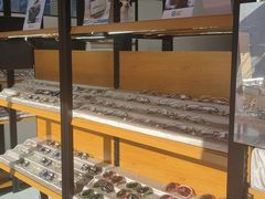 -五派眼镜(沙河店)
