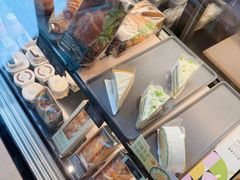 -星巴克(上海长宁来福士1F店)